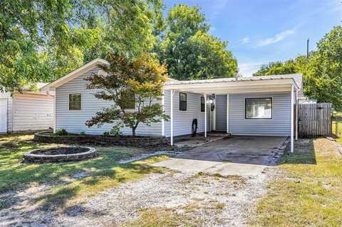 412 N 8th Street, Noble, OK 73068