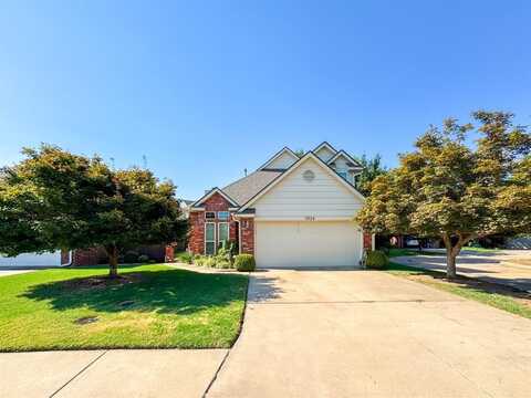 3824 Highpoint Court, Norman, OK 73072