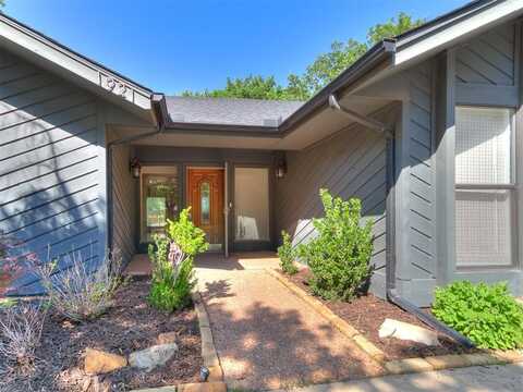 1921 Chaparral Lane, Edmond, OK 73013