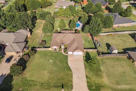 7405 Niblick Way, Edmond, OK 73025