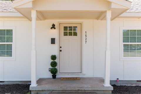 1527 S 6th Street, Chickasha, OK 73018