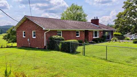 3602 True Road, Hinton, WV 25951