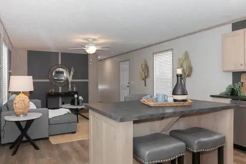 23 Delaware Dr., Chillicothe, OH 45601