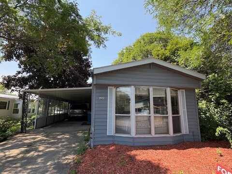 2912 Nightingale St, Rochester Hills, MI 48309