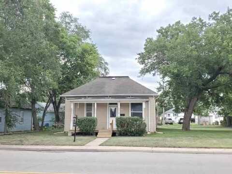 730 East 6th Street, Concordia, KS 66901