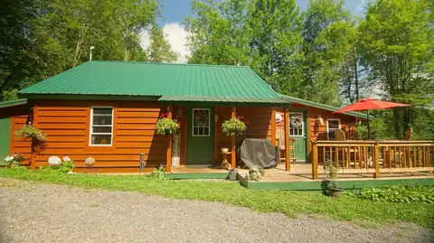 680 Black Creek Rd, Newport, NY 13416