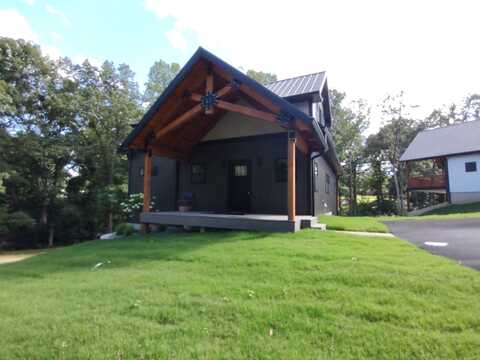 1250 Cherry Island Rd, Buchanan, TN 38222