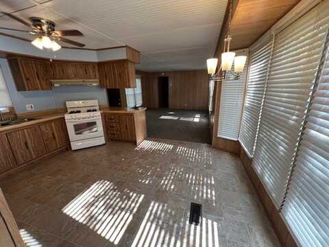 46000 Geddes Road, Canton, MI 48188