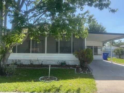 703 Arizona Ave, Saint Cloud, FL 34769