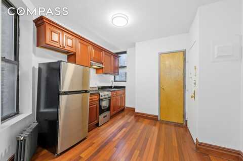 112 East 97th Street, New York, NY 10029
