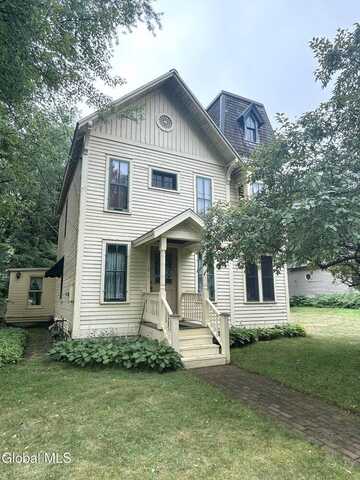 4 Saratoga Avenue, Round Lake, NY 12151