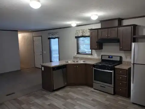 2701 Huizenga St. #80, Norton Shores, MI 49444