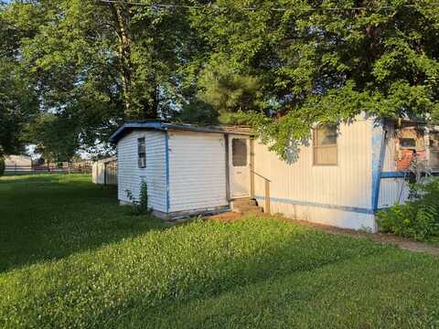 400 Medcalf St, Dale, IN 47523