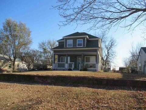 415 E F Ave, Kingman, KS 67068