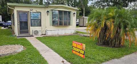 12720 East US Highway 92, Dover, FL 33527