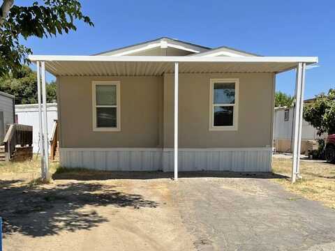 533 Sullivan St, Coalinga, CA 93210