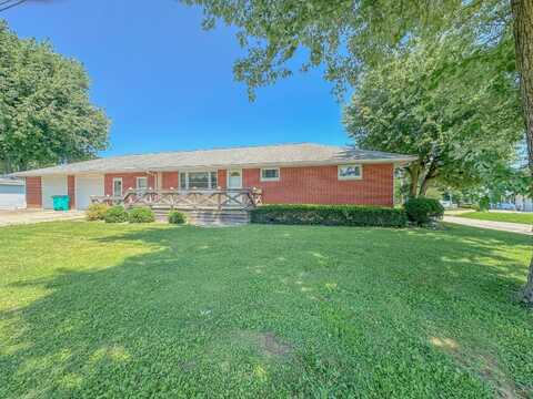 800 N. Orchard St, Pittsfield, IL 62363