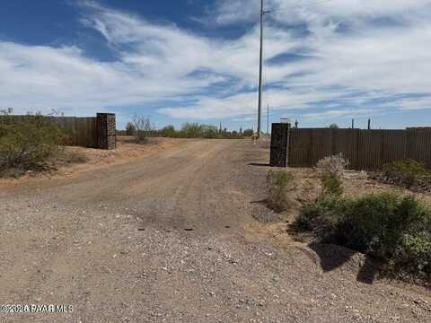 41500 N 251st Avenue, Morristown, AZ 85342