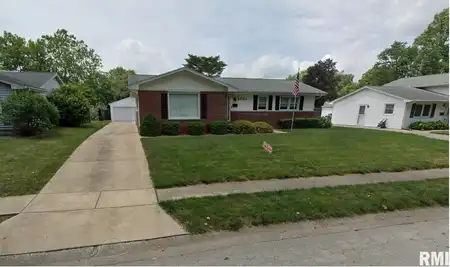 2701 BENNINGTON Drive, Springfield, IL 62711
