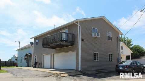 104 FRONT Street, Galva, IL 61434