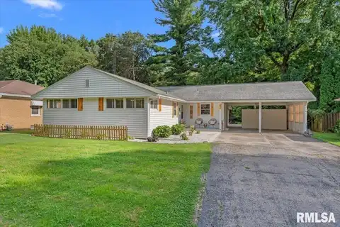 185 CIRCLE Drive, Springfield, IL 62703