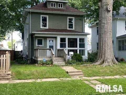 1176 25TH Street, Moline, IL 61265