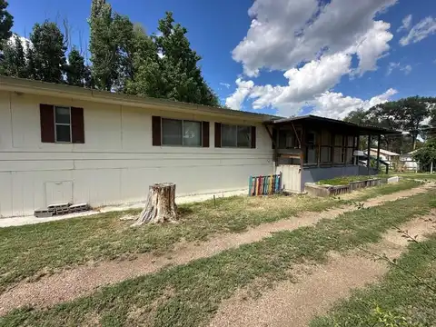 1301 S 11th St, Lamar, CO 81052