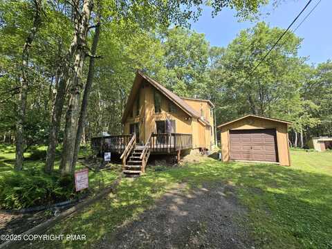 8 Running Bear Lane, Albrightsville, PA 18210