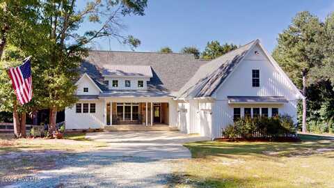 887 Lobelia Road, Vass, NC 28394