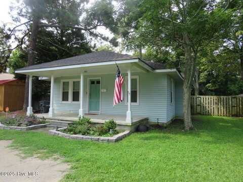 280 E Ohio Avenue, Southern Pines, NC 28387
