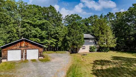 180 Urban Road, Hawley, PA 18428