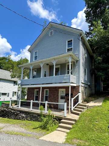 68 Owego Street, Fell Township, PA 18407