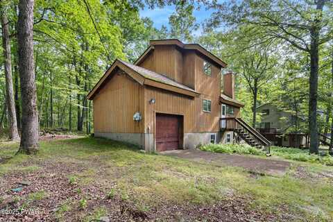 273 W Lakeview Road, Lackawaxen, PA 18435