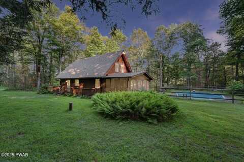 43 S Turnpike Road, Newfoundland, PA 18445