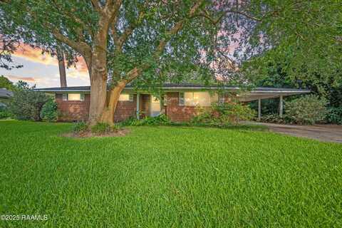 2400 Louisiana Drive, New Iberia, LA 70560