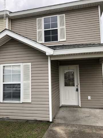 1530 S Patout Street, New Iberia, LA 70560