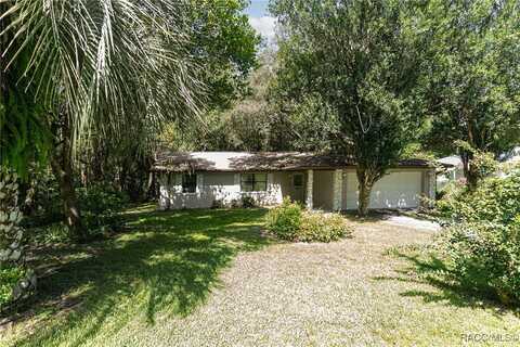 8344 N Sarazen Drive, Citrus Springs, FL 34434