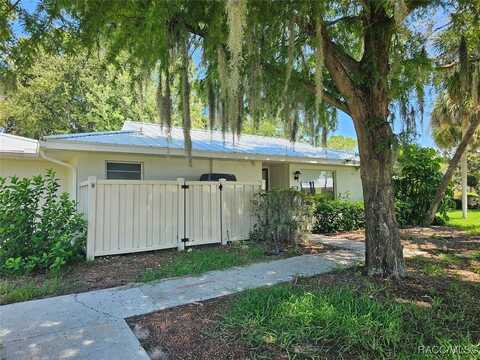 11481 W Bayshore Drive, Crystal River, FL 34429