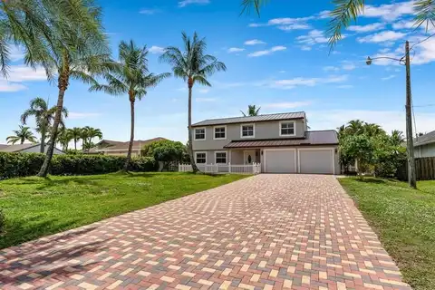 7444 Seabreeze Dr, Lake Worth, FL 33467