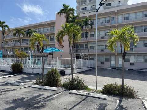 625 Antioch Ave, Fort Lauderdale, FL 33304