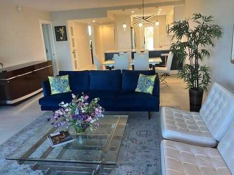 3051 N Course Dr, Pompano Beach, FL 33069