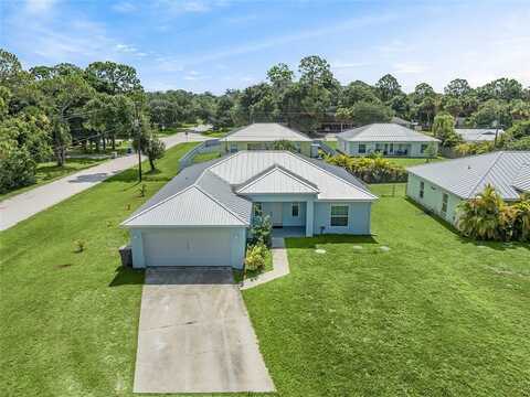 1204 38th Avenue SW, Vero Beach, FL 32968