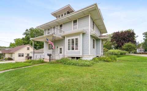 3 N EWALD Street, MAYVILLE, WI 53050
