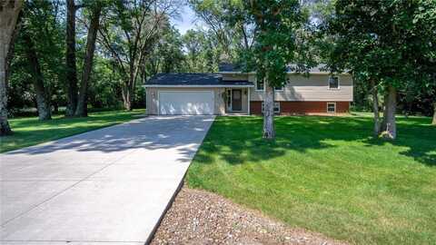 4156 Parkwood Drive, Eau Claire, WI 54703