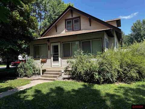 327 W Broadway Avenue, Saint Peter, MN 56082