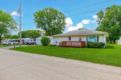 412 W Stone Street, Sturgeon, MO 65284