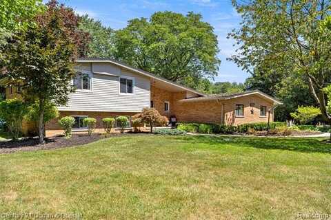41950 Woodbrook Drive, Canton, MI 48188