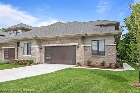 7464 Gramercy Circle, West Bloomfield, MI 48322