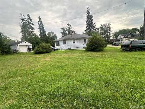 17174 Fenmore Street, Detroit, MI 48235