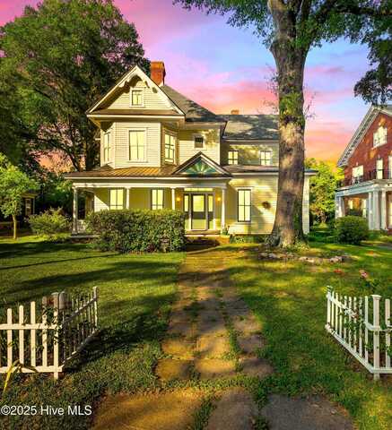 521 Falls Road, Rocky Mount, NC 27804